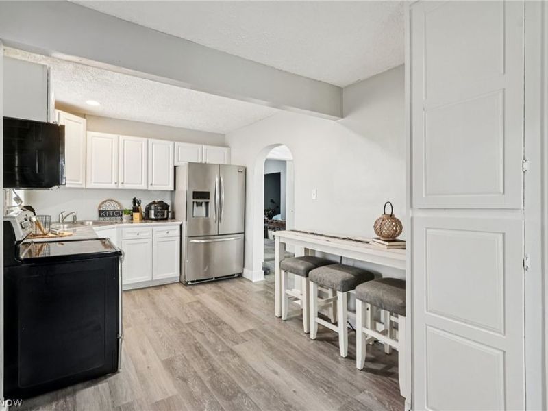 575 Flora Avenue, Akron, OH 44314 Photo 11