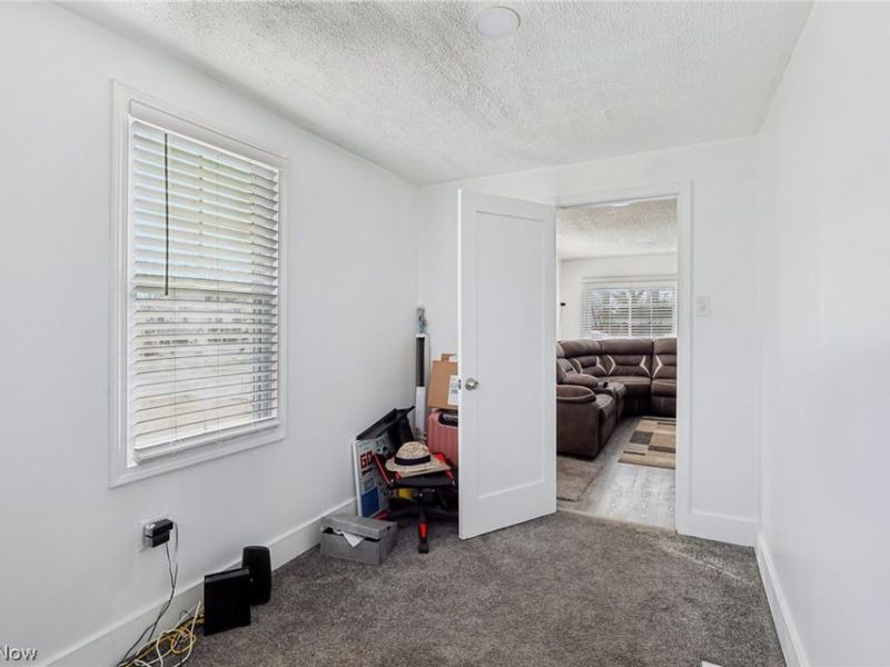 575 Flora Avenue, Akron, OH 44314 Photo 17