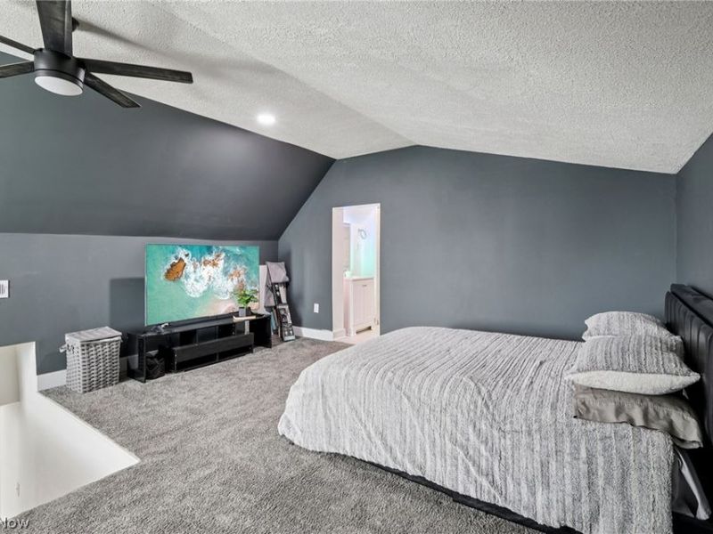 575 Flora Avenue, Akron, OH 44314 Photo 25