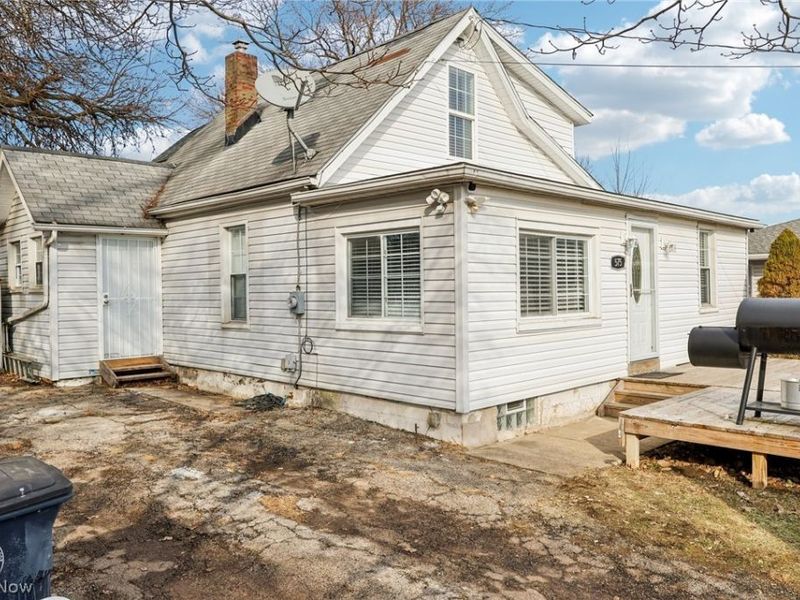 575 Flora Avenue, Akron, OH 44314 Photo 39