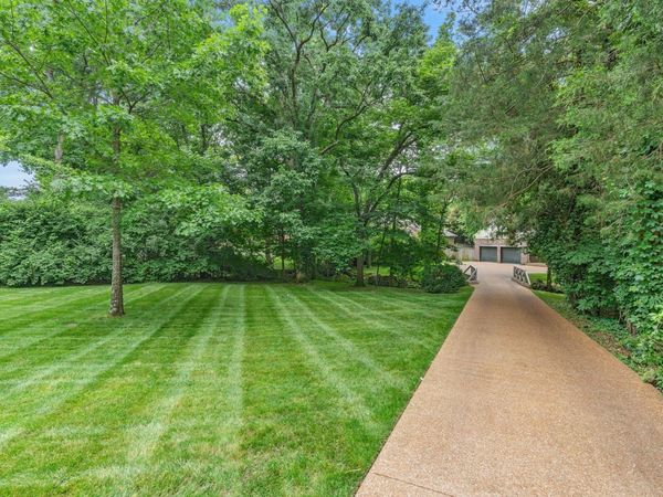 3907 Trimble Rd, Nashville, TN 37215