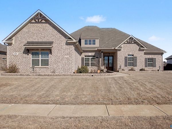 109 Thorogood Drive, Meridianville, AL 35759