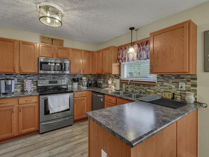 2634 Fernwood Avenue, Lancaster, OH 43130 Photo 11