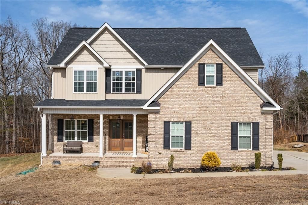 5008 Tamarack Drive, Greensboro, NC 27407 Main Photo