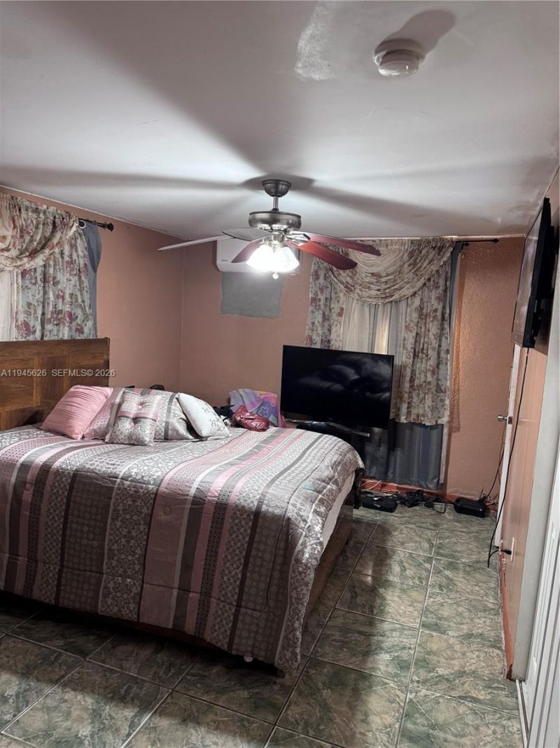 12625 NW 1st Ct , North Miami, FL 33168 Photo