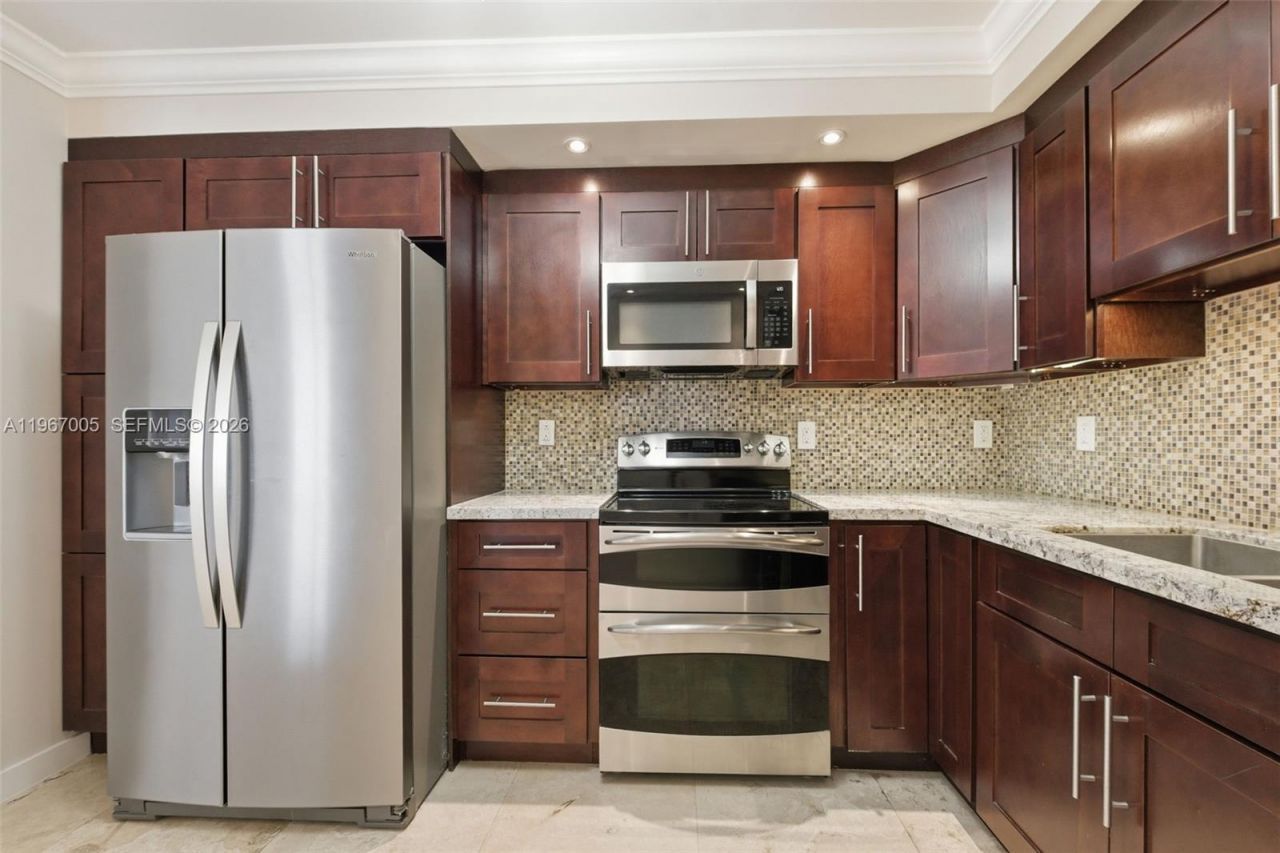 3530 Mystic Pointe Dr, Unit 1212, Aventura, FL 33180 Photo