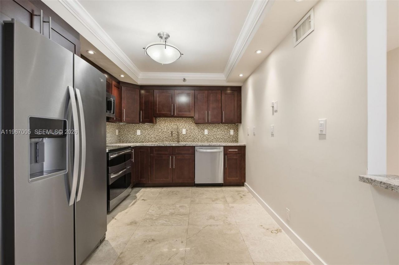 3530 Mystic Pointe Dr, Unit 1212, Aventura, FL 33180 Photo