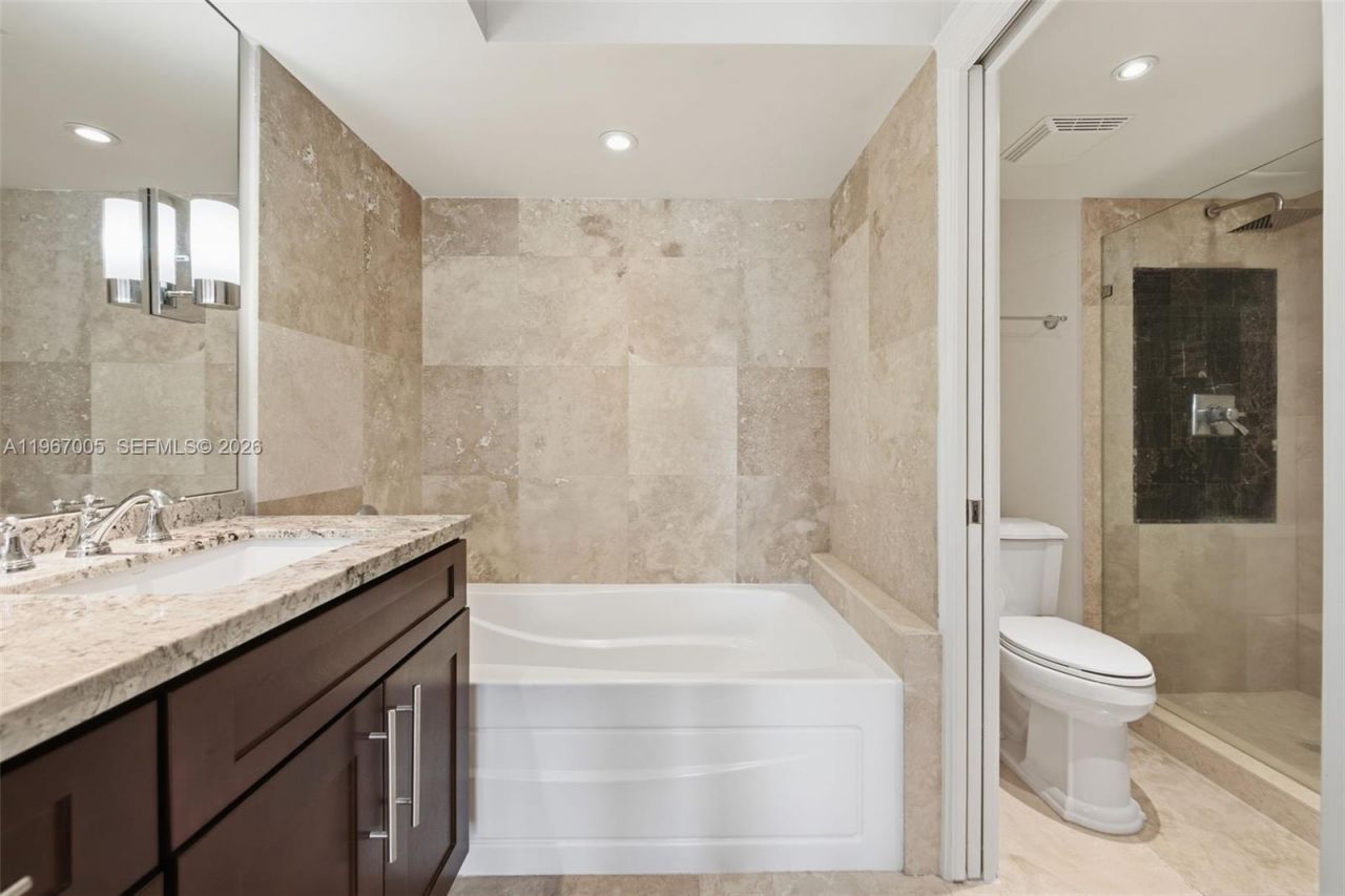 3530 Mystic Pointe Dr, Unit 1212, Aventura, FL 33180 Photo