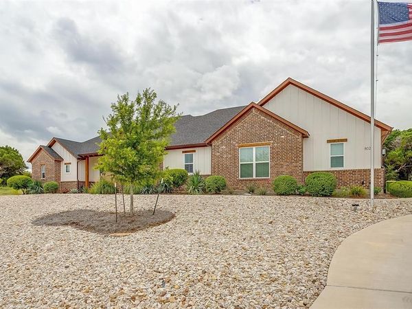 8028 Leven Links Street, Cleburne, TX 76033