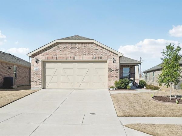 9229 Riverlight Road, McKinney, TX 75071