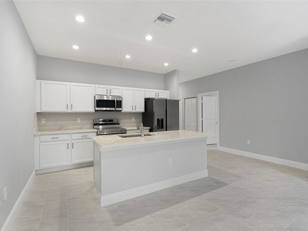 6215 4th Lane, Vero Beach, FL 32968