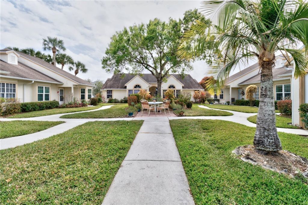 1828 Aynsley Way, Unit 6, Vero Beach, FL 32966 Photo