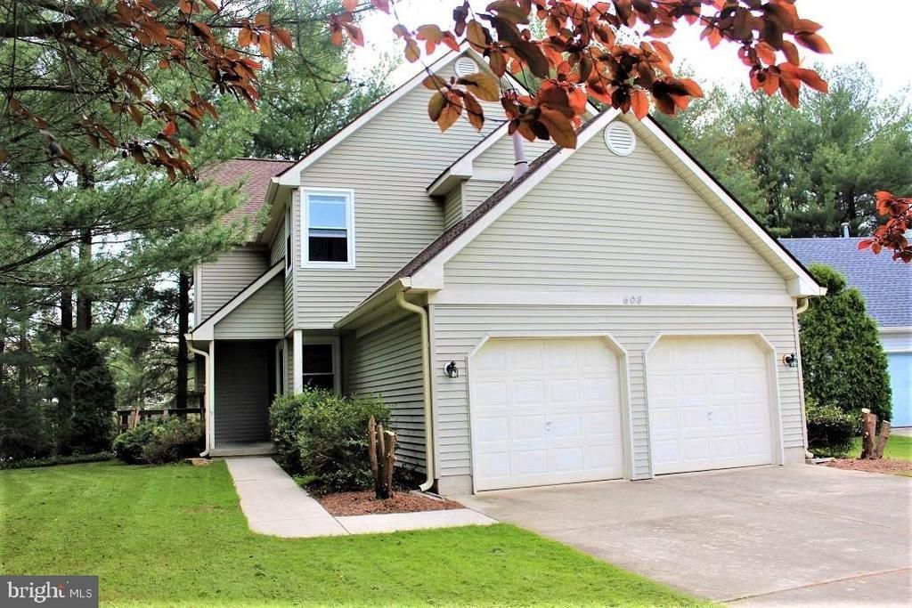 608 Quincy Court, Glassboro, NJ 08028 Main Photo