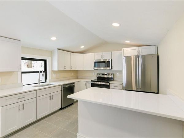 80 Margerie, Haverhill, MA 01830