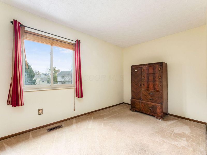 1760 Fallhaven Drive, Columbus, OH 43235 Photo 23