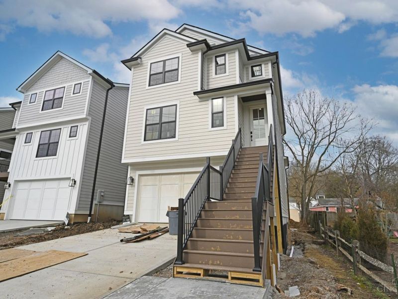 7412 Orchard Street, Columbia Twp, OH 45227 Photo 2