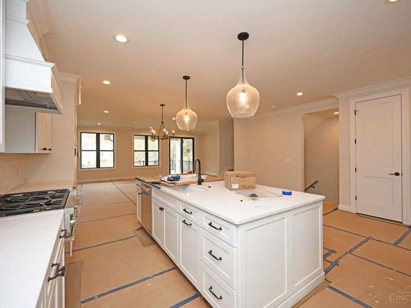 7412 Orchard Street, Columbia Twp, OH 45227 Photo 8