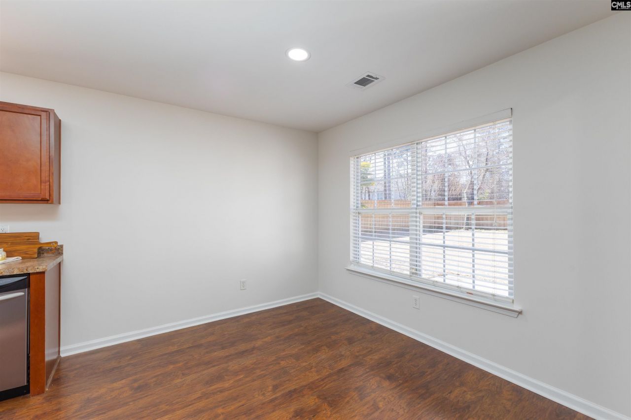 116 Windy Hollow Drive Photo 12