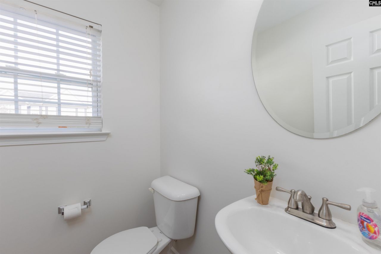 116 Windy Hollow Drive Photo 17