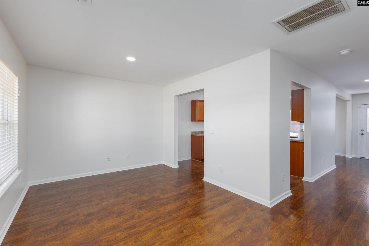 116 Windy Hollow Drive Photo 5