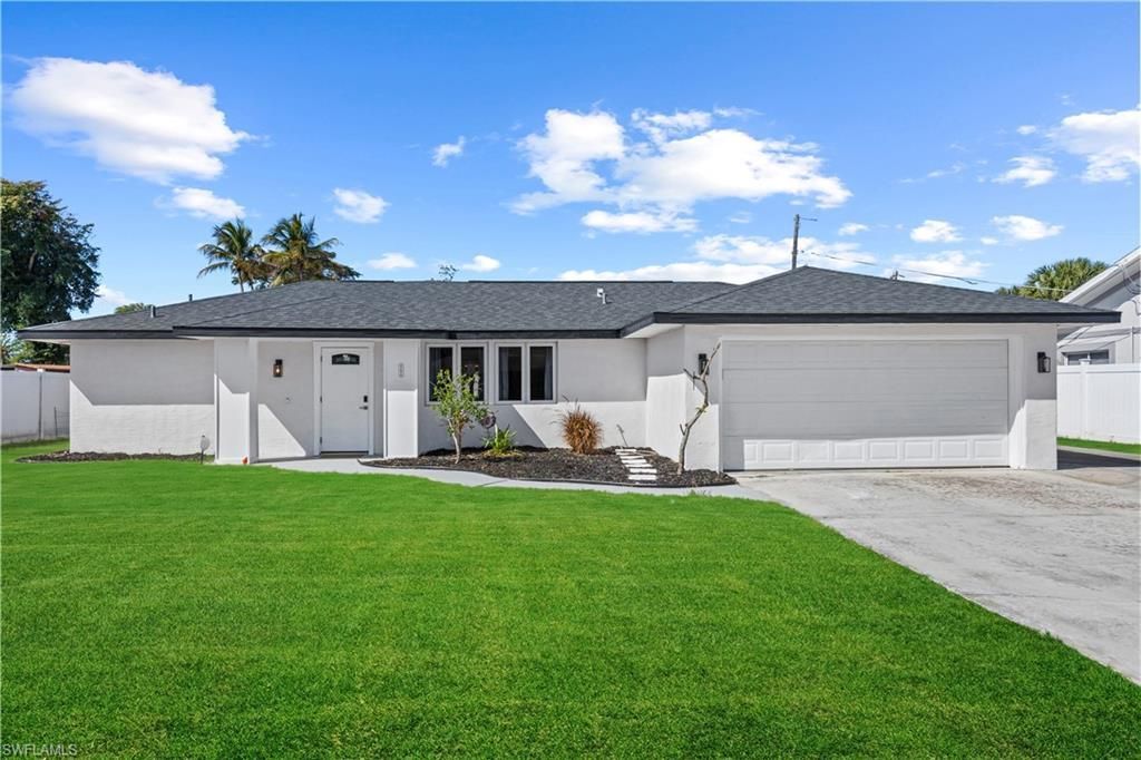 27670 Garrett St, Bonita Springs, FL 34135 Photo