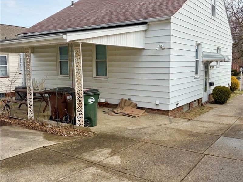 5916 W 54th Street, Parma, OH 44129 Photo 22