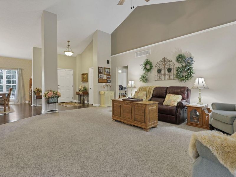 217 Warbler Court, Pickerington, OH 43147 Photo 5