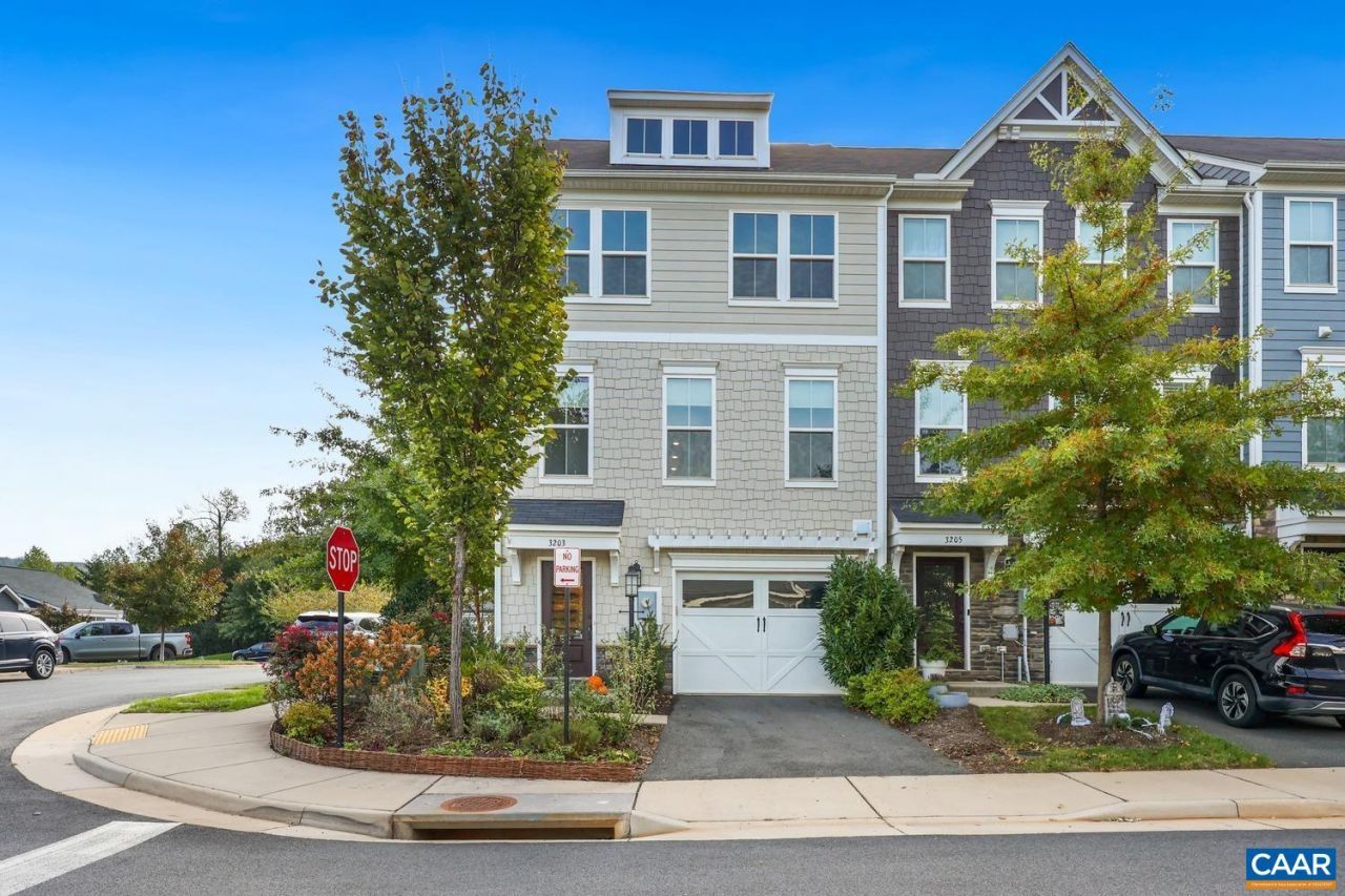 3203 Bergen St, Charlottesville, VA 22902 Main Photo