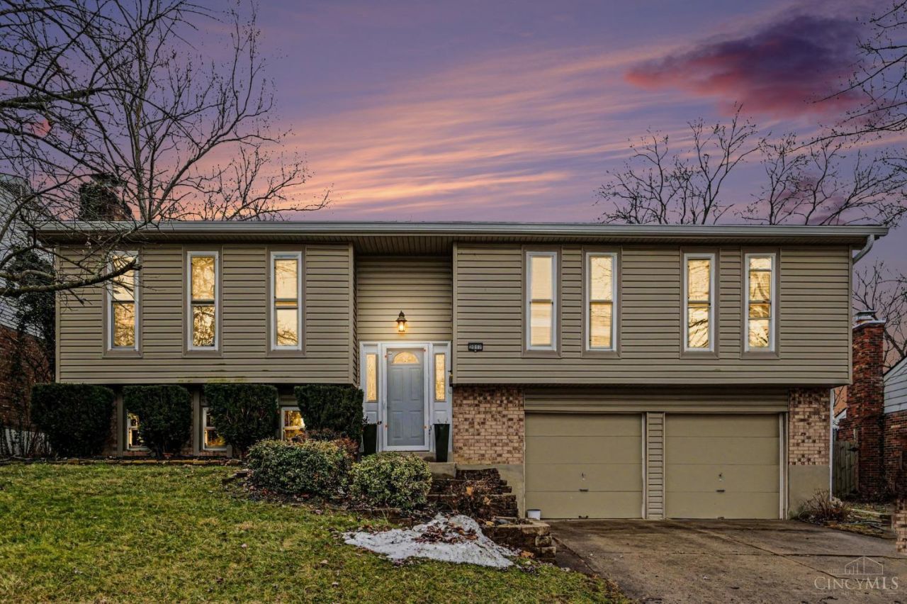 2017 Broadhurst Avenue, Springfield Twp., OH 45240 Main Photo