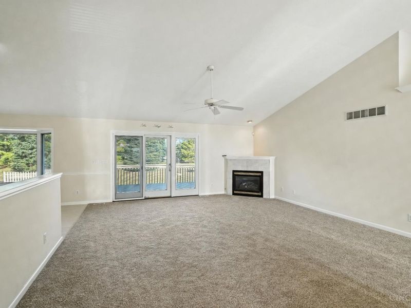 9372 Parkside Drive, Centerville, OH 45458 Photo 10