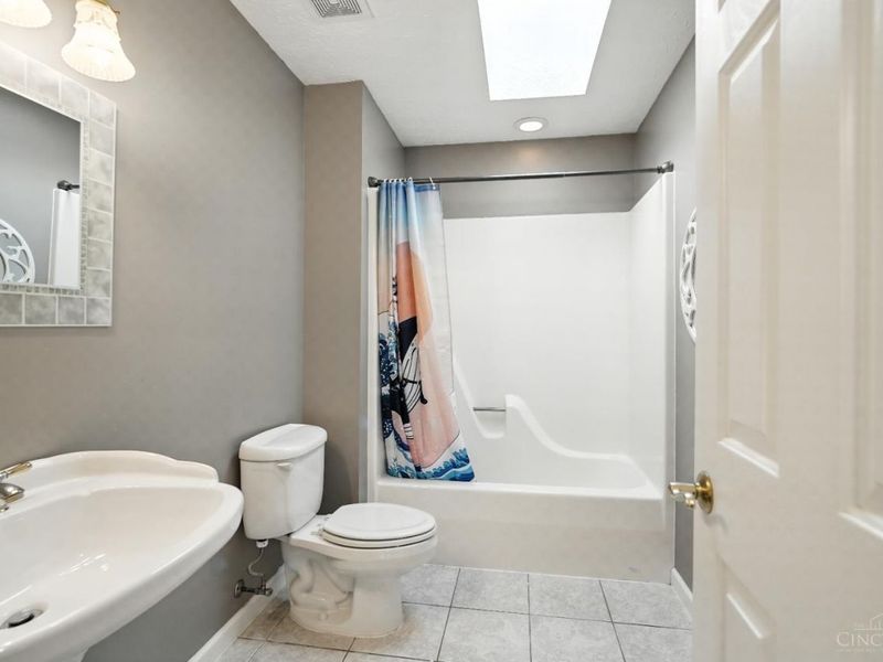 9372 Parkside Drive, Centerville, OH 45458 Photo 35