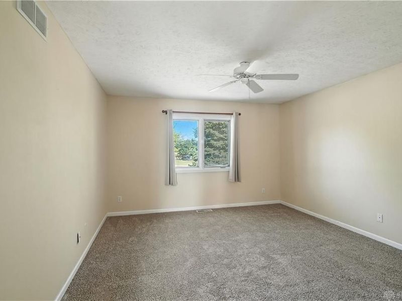 9372 Parkside Drive, Centerville, OH 45458 Photo 25