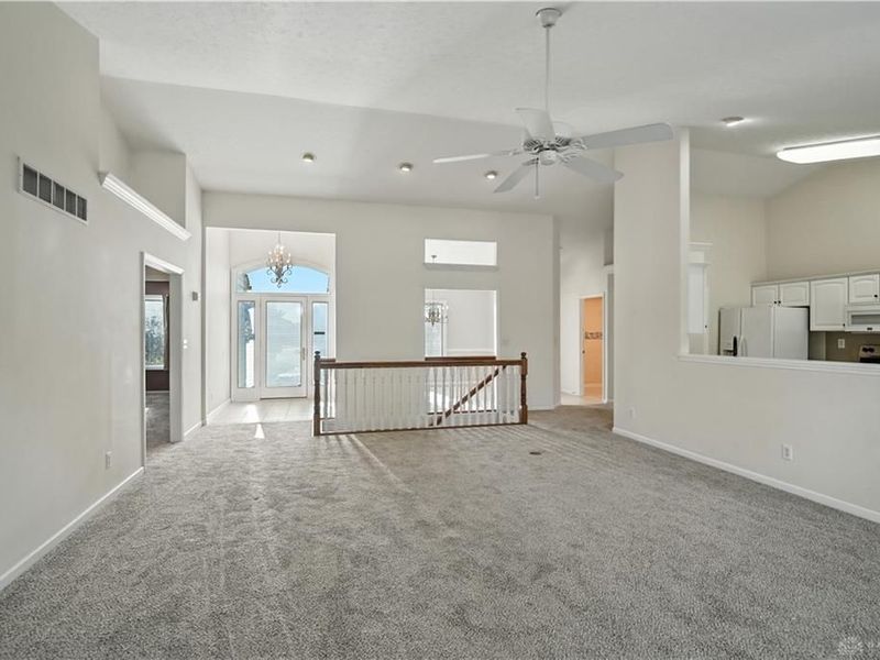 9372 Parkside Drive, Centerville, OH 45458 Photo 6