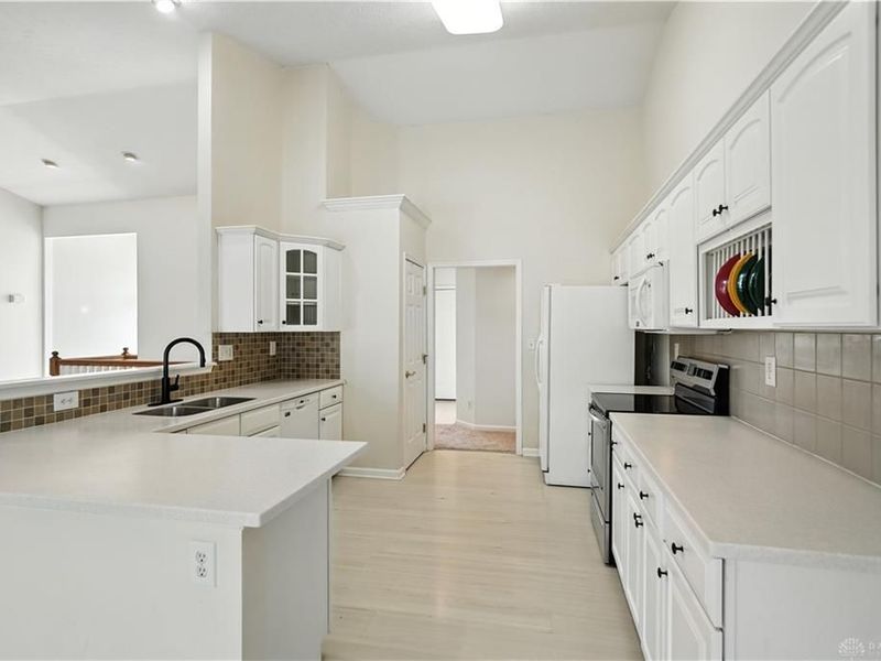 9372 Parkside Drive, Centerville, OH 45458 Photo 9