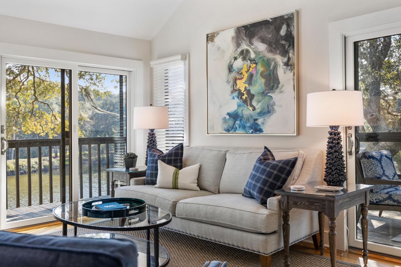 4566 Park Lake Drive Photo 10