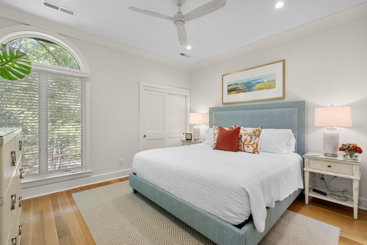 4566 Park Lake Drive Photo 26