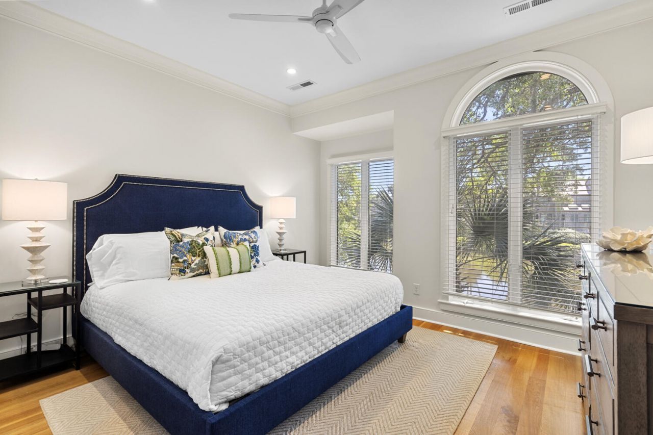 4566 Park Lake Drive Photo 32