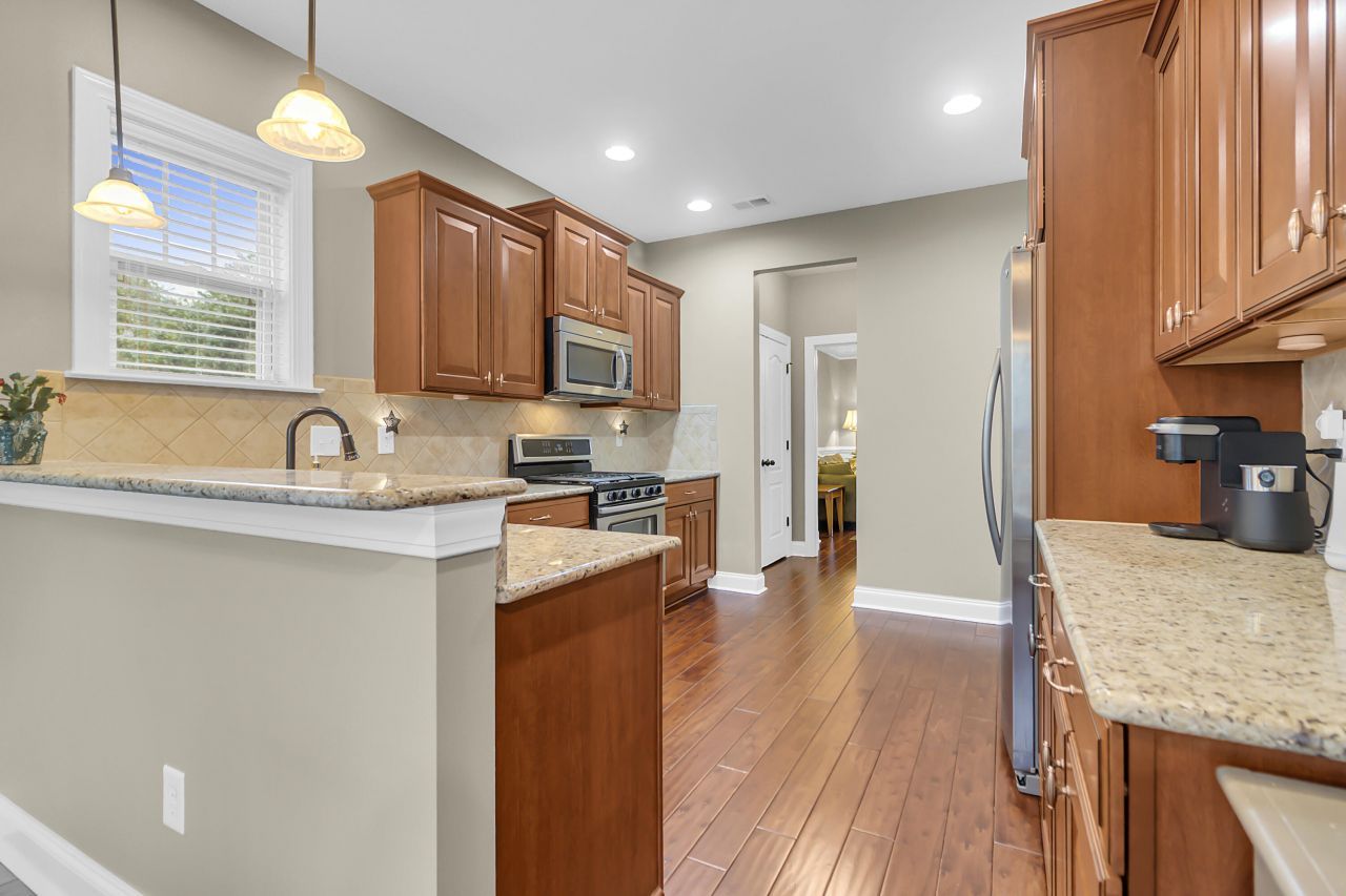 1022 Legacy Lane Photo 21