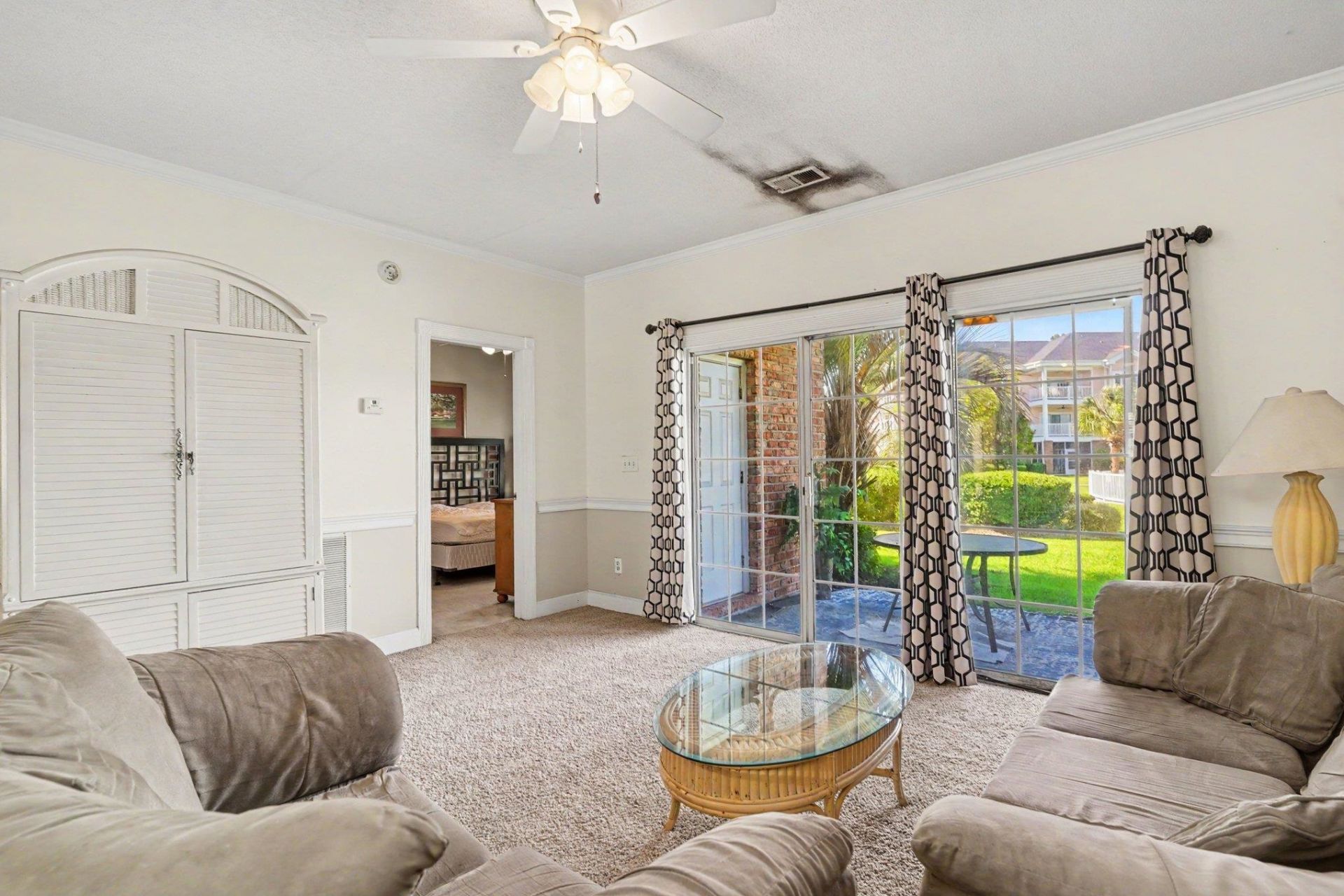 4835 Carnation Circle Photo 9