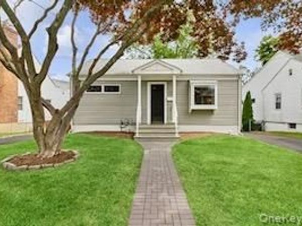 1325 Stoneybrook Avenue , Mamaroneck, NY 10543