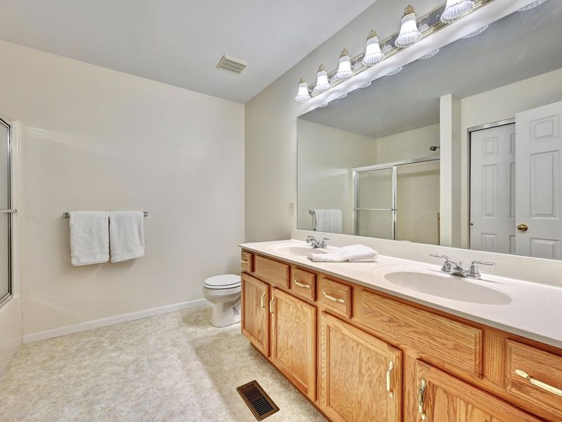 2736 Coachlight Lane, Burlington, KY 41005 Photo 16