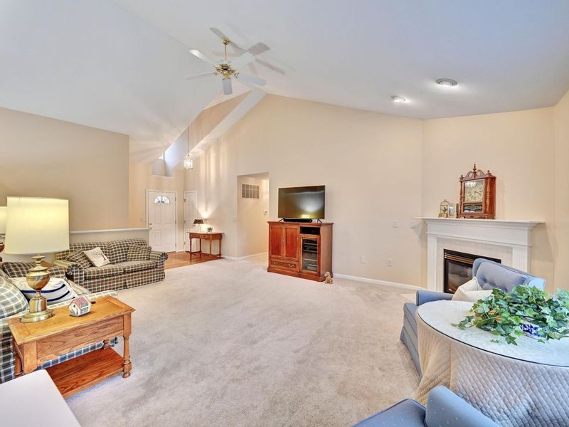 2736 Coachlight Lane, Burlington, KY 41005 Photo 5