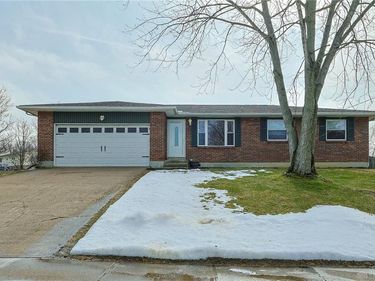 2437 Trinity Drive, Turtlecreek Twp, OH 45044