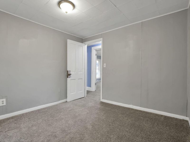 2475 Parkwood Avenue, Columbus, OH 43211 Photo 23