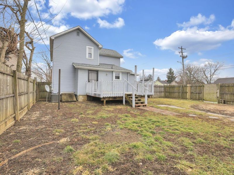 2475 Parkwood Avenue, Columbus, OH 43211 Photo 30