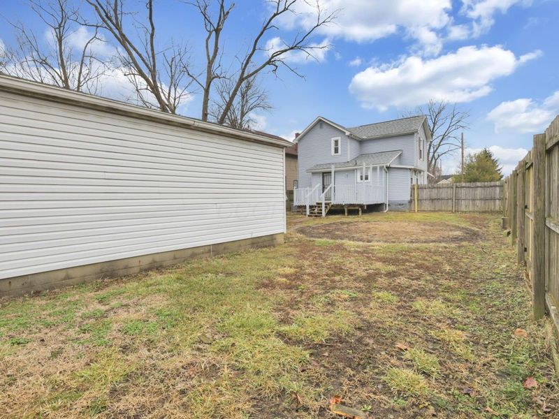 2475 Parkwood Avenue, Columbus, OH 43211 Photo 33