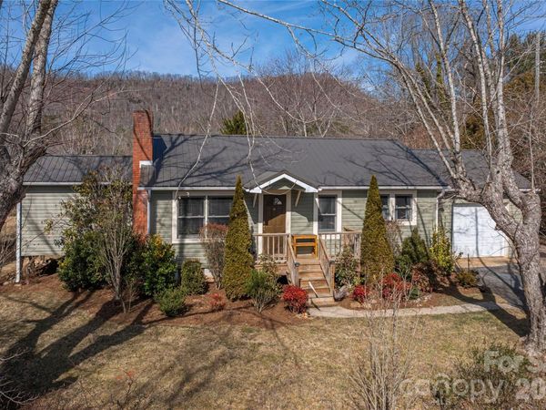 110 Dillingham Circle, Asheville, NC 28805