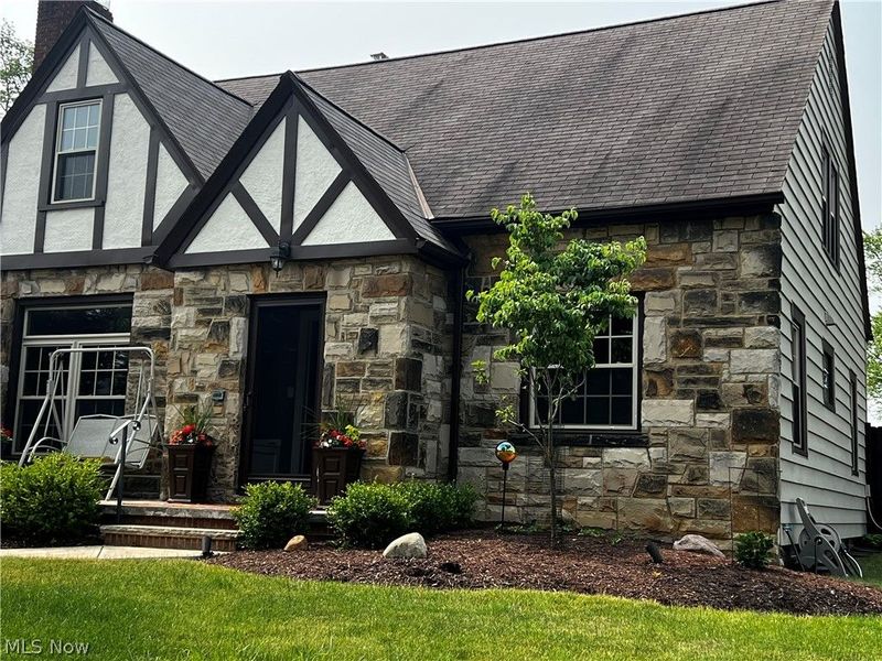 46 Wandle Avenue, Bedford, OH 44146 Photo 2