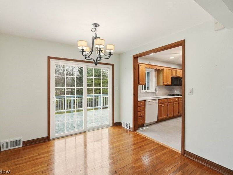 2665 Oak Park Boulevard, Cuyahoga Falls, OH 44221 Photo 10