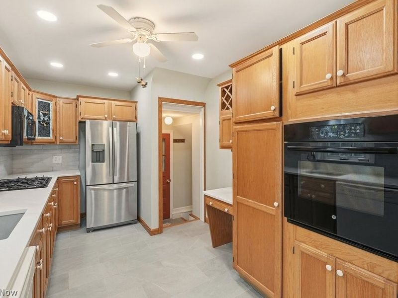 2665 Oak Park Boulevard, Cuyahoga Falls, OH 44221 Photo 14